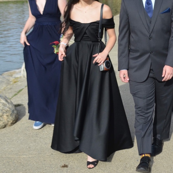 Jay Godfrey Rae Prom Gown - Picture 4 of 6